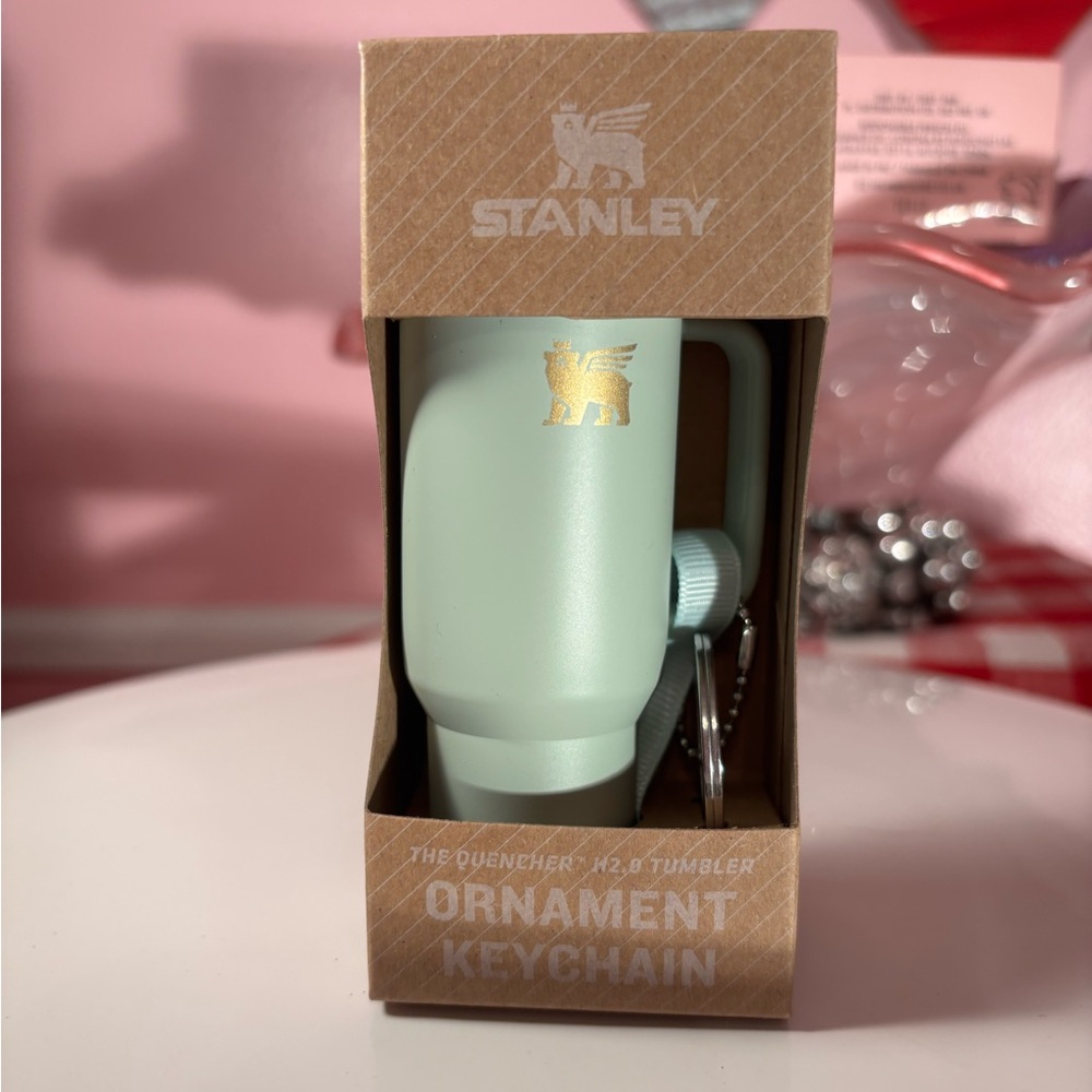 THE QUENCHER H2.0 TUMBLER KEYCHAIN - Color: Celadon Brand New. Never Opened.